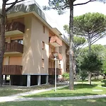 Apartment Relaxing By Sea And Pines