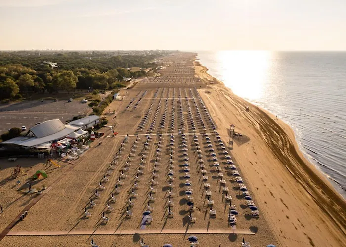 Relaxing By Sea And Pines *